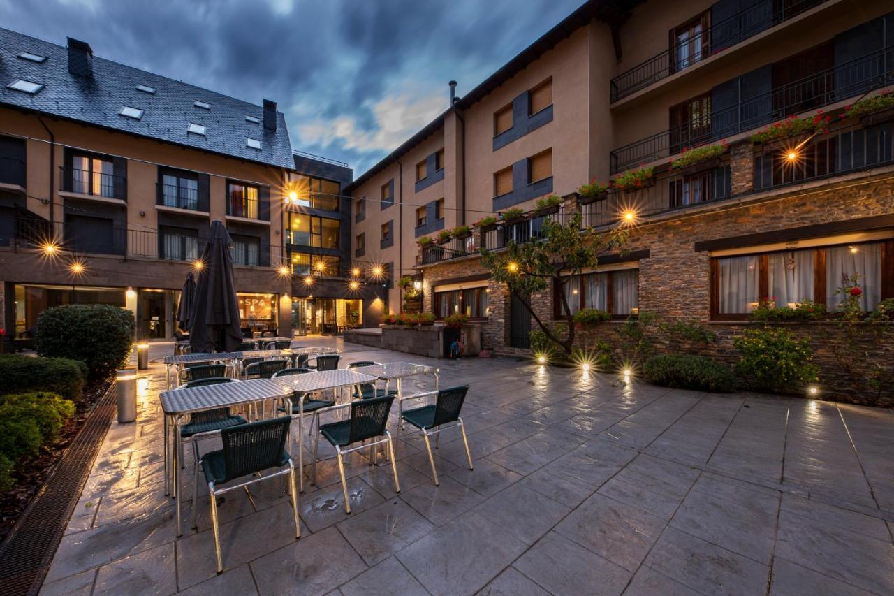 Apartaments Trainera Esterri D'Aneu Exterior photo